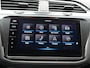 Volkswagen Tiguan 1.4 TSI eHybrid Elegance Business+ | Panoramadak | Leren Bekleding | Camera |