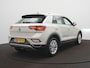 Volkswagen T-Roc 1.5 TSI Style | Adaptive Cruise | Climate Control | Camera | Stoelverwarming |