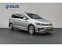 Volkswagen Touran 1.2 TSI Highline Business R 7p | Trekhaak | Stoelverwarming | Panoramadak | Parkeersensoren