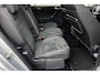 Volkswagen Touran 1.2 TSI Highline Business R 7p | Trekhaak | Stoelverwarming | Panoramadak | Parkeersensoren