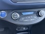 Toyota Yaris 1.5 Hybrid Bi-Tone | Panoramadak | Fietsendragerbeugel | 16 inch LM-velgen | Keyless entry |