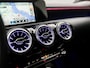 Mercedes-Benz CLA 200 AMG Sport 164Pk Automaat (NAVIGATIE, SFEERVERLICHTING, LEDER/ALCANTARA, STOELVERWARMING, SPORTSTOELEN, CRUISE, DAB+, LANE ASSIST, NIEUWE APK, NIEUWSTAAT)