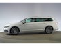 Volkswagen Passat VARIANT 1.4 TSI GTE Connected Series Plus Aut. [ Panorama Virtual cockpit Trekhaak ]