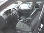 Volkswagen Tiguan 1.5 TSI ACT Comfortline Business 150PK DSG Automaat l Panoramadak l Wegklapbare trekhaak l Ergoactive bestuurderstoel l Stoelverwarming