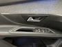 Peugeot 5008 SUV GT-Line 130pk | Schuif-/Kanteldak | Lederen Bekleding | Elektrische Achterklep