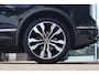 Volkswagen Tiguan 1.5 R-Line TSI 150pk DSG | Pano | Leder | IQ LED | Adaptive | Camera | Virtual | Keyless | Carplay