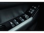 Land Rover Range Rover Velar 2.0 P400e R-Dynamic 404pk Panoramadak/Stoelverwarming/Camera