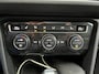 Volkswagen Tiguan 1.5 TSI 150pk ACT Highline Business R-Line DSG Automaat Panoramadak / Trekhaak / Leder / R-line in en exterieur / Navigatie / 20"LM Velgen