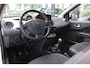 Renault Twingo 1.2 16V 75pk ECO² Night & Day | Extra set winterbanden