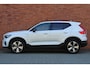 Volvo XC40 T4 Plug-in Hybrid AUT7 211PK Ultimate Dark | | Panoramisch Schuif-/Kanteldak | Power Seats Met Geheugenfunctie | Grootlicht Assistent | DAB+ | Getint Glas Achter | Adaptieve Cruise Control Met Pilot Assist | Harman/Kardon Premium Geluidssysteem | 360° Parkeercamera | Verwarmbare Voorstoelen, Stuurverwarming | Park Assist Voor & Achter