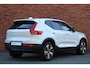 Volvo XC40 T4 Plug-in Hybrid AUT7 211PK Ultimate Dark | | Panoramisch Schuif-/Kanteldak | Power Seats Met Geheugenfunctie | Grootlicht Assistent | DAB+ | Getint Glas Achter | Adaptieve Cruise Control Met Pilot Assist | Harman/Kardon Premium Geluidssysteem | 360° Parkeercamera | Verwarmbare Voorstoelen, Stuurverwarming | Park Assist Voor & Achter