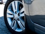 Hyundai ix20 1.4i i-Vision | Trekhaak | Schuif/ Kantel Dak | Airco | Climate Control | Panoramadak | Cruise Control | All Season Banden | Lichtmetalen Velgen 16'' | Mistlampen | Metallic Lak | Multifunctioneel Sturwiek |