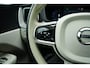 Volvo XC60 2.0 T8 Plug-in hybrid AWD Ultimate Dark 455pk Panoramadak/Stoelverwarming/360Camera