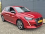 Peugeot 208 1.2 PureTech Allure Pack | Automaat | Camera | Parkeersensoren | Keyless Entry en Start | Navigatie via Apple Carplay en Android Auto |