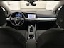Volkswagen Golf Variant SW Life 110 pk | Navigatie | Parkeersensoren Voor en Achter | LED Koplampen | Keyless Start | Dodehoek Detectie | Elektrische Achterklep met Sensor | Climate Control | Adaptieve Cruise Control | 16" Lichtmetalen Velgen | Apple Carplay/Android Auto |