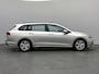 Volkswagen Golf Variant SW Life 110 pk | Navigatie | Parkeersensoren Voor en Achter | LED Koplampen | Keyless Start | Dodehoek Detectie | Elektrische Achterklep met Sensor | Climate Control | Adaptieve Cruise Control | 16" Lichtmetalen Velgen | Apple Carplay/Android Auto |