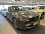 Mazda CX-5 2.0 SkyActiv-G 165 Luxury Automaat, Trekhaak, Leder, Keyblocker, Bose, HUD, Adap. Cruise, Stoelverwarming, Stoelverkoeling, Stuurverwarming, Clima, 360 Camera, Navi, HUD, Bose, LKA, Elektrische klep