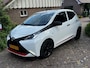 Toyota Aygo 1.0 VVT-i X-Fun Sport 5DRS / 62.886 km / Dealer OH / AIRCO / CRUISE / NAP / RODE ACCENTEN / 15" VELGEN / APK 09-2026