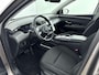 Hyundai Tucson 1.6 T-GDI PHEV COMFORT SMART 4WD | NAVI | SCHUIFDAK | CLIMA | CRUISE | CAMERA | 19'' LM VELGEN | I-KEY | STOEL- & STUURVERWARMING | PLUG-IN HYBRID | FABRIEKSGARANTIE GELDIG T/M 11-2026! |