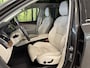 Volvo XC90 2.0 T8 Twin Engine AWD Inscription | Luchtvering | Panoramadak | Head-Up Display | Stoelverwarming / Verkoeling | Harman Kardon | Elektrische Stoelen + Geheugenfunctie | Apple Carplay