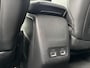 Peugeot 2008 1.2 PureTech GT 130PK AUTOMAAT | Navigatie | Parkeersensoren V + A | Camera | I-Cockpit | All Season banden| Trekhaak | Lage km stand!