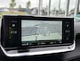 Peugeot 2008 1.2 PureTech GT 130PK AUTOMAAT | Navigatie | Parkeersensoren V + A | Camera | I-Cockpit | All Season banden| Trekhaak | Lage km stand!