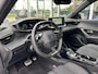 Peugeot 2008 1.2 PureTech GT 130PK AUTOMAAT | Navigatie | Parkeersensoren V + A | Camera | I-Cockpit | All Season banden| Trekhaak | Lage km stand!