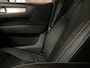 Volvo XC40 T4 Recharge Inscription | Trekhaak | Stoel en Stuurwielverwarming | Lederen bekleding | BLIS Dode Hoek Detectie | Cruise Control | Parkeercamera | 18 Inch | Keyless Drive | Parkeersensoren voor+achter | Elektrisch bedienbare achterklep | Climate Control L