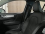 Volvo XC40 T4 Recharge Inscription | Trekhaak | Stoel en Stuurwielverwarming | Lederen bekleding | BLIS Dode Hoek Detectie | Cruise Control | Parkeercamera | 18 Inch | Keyless Drive | Parkeersensoren voor+achter | Elektrisch bedienbare achterklep | Climate Control L
