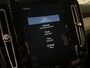 Volvo XC40 T4 Recharge Inscription | Trekhaak | Stoel en Stuurwielverwarming | Lederen bekleding | BLIS Dode Hoek Detectie | Cruise Control | Parkeercamera | 18 Inch | Keyless Drive | Parkeersensoren voor+achter | Elektrisch bedienbare achterklep | Climate Control L