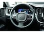 Volvo XC60 2.0 T6 Plug-in hybrid AWD Plus Dark 350pk Panoramadak/Stoelverwarming/360Camera