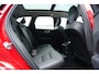 Volvo XC60 2.0 T6 Plug-in hybrid AWD Plus Dark 350pk Panoramadak/Stoelverwarming/360Camera