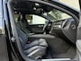 Volvo V60 2.0 B4 R-Design |Panorama|Camera|35.407km|