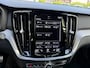 Volvo V60 2.0 B4 R-Design |Panorama|Camera|35.407km|