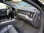 Volvo V60 2.0 B4 R-Design |Panorama|Camera|35.407km|