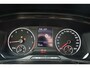 Volkswagen T-Cross 1.0 TSI Life 95PK / 70kW, NL auto 1e eigenaar dealeronderhouden, adaptieve cruise control (acc), elektrisch verstel-, verwarm- en inklapbare buitenspiegels (spiegel pakket), 16" 'Rochester' LMV, licht en regensensor, parkeersensoren voor en achter (pdc), privacy glas, navigatie, Apple Carplay / Android Auto, lendesteunen voorstoelen, middenarmsteun