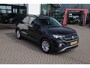 Volkswagen T-Cross 1.0 TSI Life 95PK / 70kW, NL auto 1e eigenaar dealeronderhouden, adaptieve cruise control (acc), elektrisch verstel-, verwarm- en inklapbare buitenspiegels (spiegel pakket), 16" 'Rochester' LMV, licht en regensensor, parkeersensoren voor en achter (pdc), privacy glas, navigatie, Apple Carplay / Android Auto, lendesteunen voorstoelen, middenarmsteun