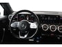 Mercedes-Benz A-klasse 200 Launch Edition Premium (PARKEERSENSOREN, STOELVERWARMING, SFEERVERLICHTING, NAVIGATIE, CAMERA, NL-AUTO)