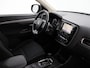 Mitsubishi Outlander 2.0 AUT. 7-PERSOONS EXECUTIVE EDITION + TREKHAAK | CAMERA | 18 INCH | LED
