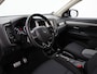 Mitsubishi Outlander 2.0 AUT. 7-PERSOONS EXECUTIVE EDITION + TREKHAAK | CAMERA | 18 INCH | LED