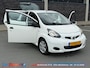 Toyota Aygo 1.0-12V Now // NETTE AUTO // 2E EIGENAAR // RIJD SCHAKELT FIJN