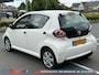 Toyota Aygo 1.0-12V Now // NETTE AUTO // 2E EIGENAAR // RIJD SCHAKELT FIJN