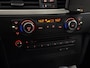 BMW 3-Serie 318i Corporate Lease Luxury Line Leder, Clima, Parkeersensoren, Navi, Keyless start, Cruise control
