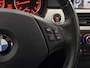 BMW 3-Serie 318i Corporate Lease Luxury Line Leder, Clima, Parkeersensoren, Navi, Keyless start, Cruise control