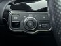 Mercedes-Benz A-klasse 180 Business Solution AMG Automaat (PANORAMADAK, TREKHAAK ELEKT. WEGKLAPBAAR, CAMERA, STOELVERWARMING)