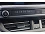 Volkswagen e-Transporter 32 L2H1 Bulli 64 kWh 286PK / 210kW, Achteruitrijcamera (Area View), LED Matrix IQ.Light, verwarmbare voorstoelen, Apple Carplay & Android Auto, achteruitrijcamera, adaptive cruise control met Stop & Go, navigatie, dynamische grootlichtassistent, volledig digitaal instrumentenpaneel, Keyless Enrty & Start, verwarmbare voorruit, alarm klasse III, elektrische schuifdeur rechts met sluithulp, trekhaak, dodehoekdetectie met correctie (Side Assist), warmtepomp, passagiersstoel, 16'' LMV 'Montreal'