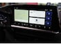 Volkswagen e-Transporter 32 L2H1 Bulli 64 kWh 286PK / 210kW, Achteruitrijcamera (Area View), LED Matrix IQ.Light, verwarmbare voorstoelen, Apple Carplay & Android Auto, achteruitrijcamera, adaptive cruise control met Stop & Go, navigatie, dynamische grootlichtassistent, volledig digitaal instrumentenpaneel, Keyless Enrty & Start, verwarmbare voorruit, alarm klasse III, elektrische schuifdeur rechts met sluithulp, trekhaak, dodehoekdetectie met correctie (Side Assist), warmtepomp, passagiersstoel, 16'' LMV 'Montreal'