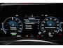 Volkswagen e-Transporter 32 L2H1 Bulli 64 kWh 286PK / 210kW, Achteruitrijcamera (Area View), LED Matrix IQ.Light, verwarmbare voorstoelen, Apple Carplay & Android Auto, achteruitrijcamera, adaptive cruise control met Stop & Go, navigatie, dynamische grootlichtassistent, volledig digitaal instrumentenpaneel, Keyless Enrty & Start, verwarmbare voorruit, alarm klasse III, elektrische schuifdeur rechts met sluithulp, trekhaak, dodehoekdetectie met correctie (Side Assist), warmtepomp, passagiersstoel, 16'' LMV 'Montreal'