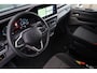 Volkswagen e-Transporter 32 L2H1 Bulli 64 kWh 286PK / 210kW, Achteruitrijcamera (Area View), LED Matrix IQ.Light, verwarmbare voorstoelen, Apple Carplay & Android Auto, achteruitrijcamera, adaptive cruise control met Stop & Go, navigatie, dynamische grootlichtassistent, volledig digitaal instrumentenpaneel, Keyless Enrty & Start, verwarmbare voorruit, alarm klasse III, elektrische schuifdeur rechts met sluithulp, trekhaak, dodehoekdetectie met correctie (Side Assist), warmtepomp, passagiersstoel, 18'' LMV 'Montreal'