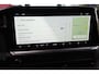 Volkswagen e-Transporter 32 L2H1 Bulli 64 kWh 286PK / 210kW, Achteruitrijcamera (Area View), LED Matrix IQ.Light, verwarmbare voorstoelen, Apple Carplay & Android Auto, achteruitrijcamera, adaptive cruise control met Stop & Go, navigatie, dynamische grootlichtassistent, volledig digitaal instrumentenpaneel, Keyless Enrty & Start, verwarmbare voorruit, alarm klasse III, elektrische schuifdeur rechts met sluithulp, trekhaak, dodehoekdetectie met correctie (Side Assist), warmtepomp, passagiersstoel, 16'' LMV 'Montreal'